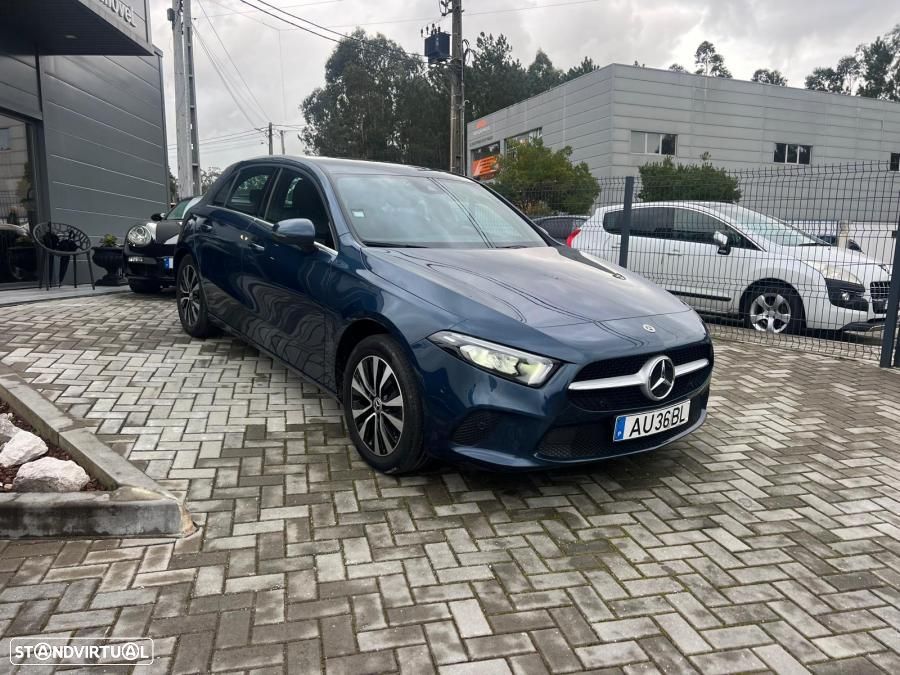 Mercedes-Benz A 250 e Style Plus - 4