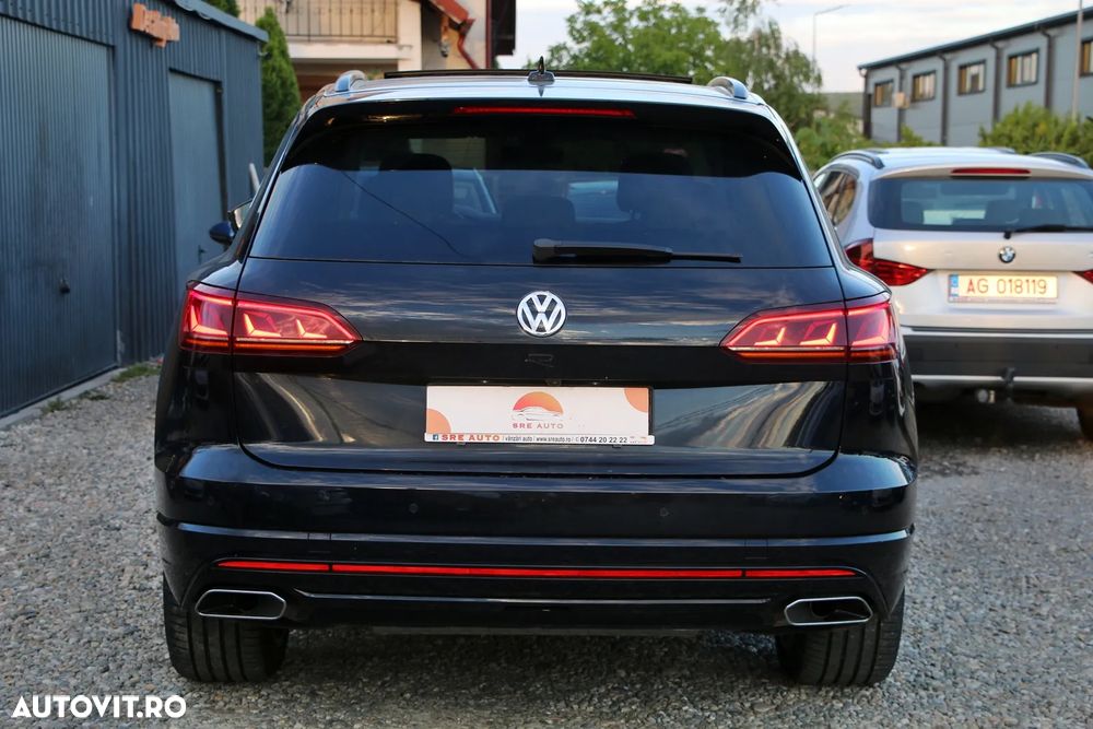 Volkswagen Touareg - 10