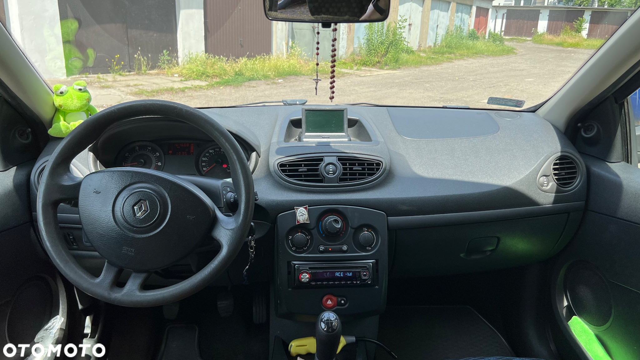 Renault Clio - 7