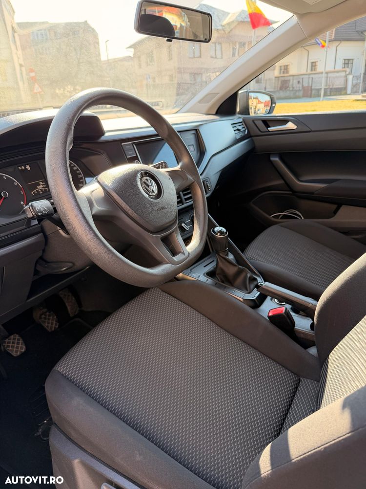 Volkswagen Polo - 9