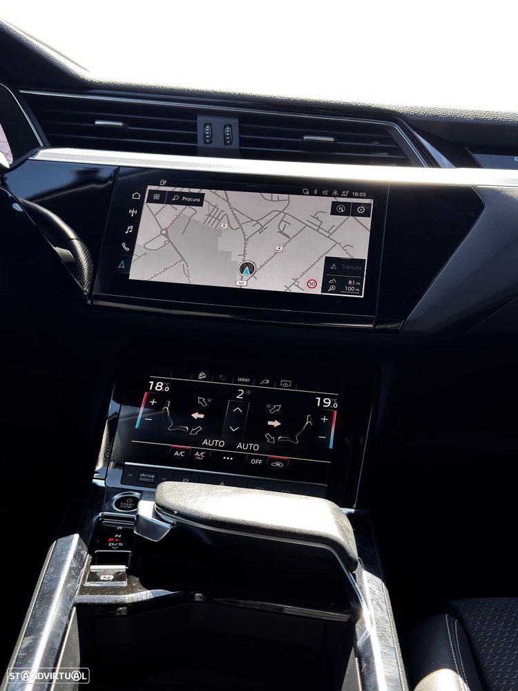 Audi e-tron Sportback 55 quattro S line - 28