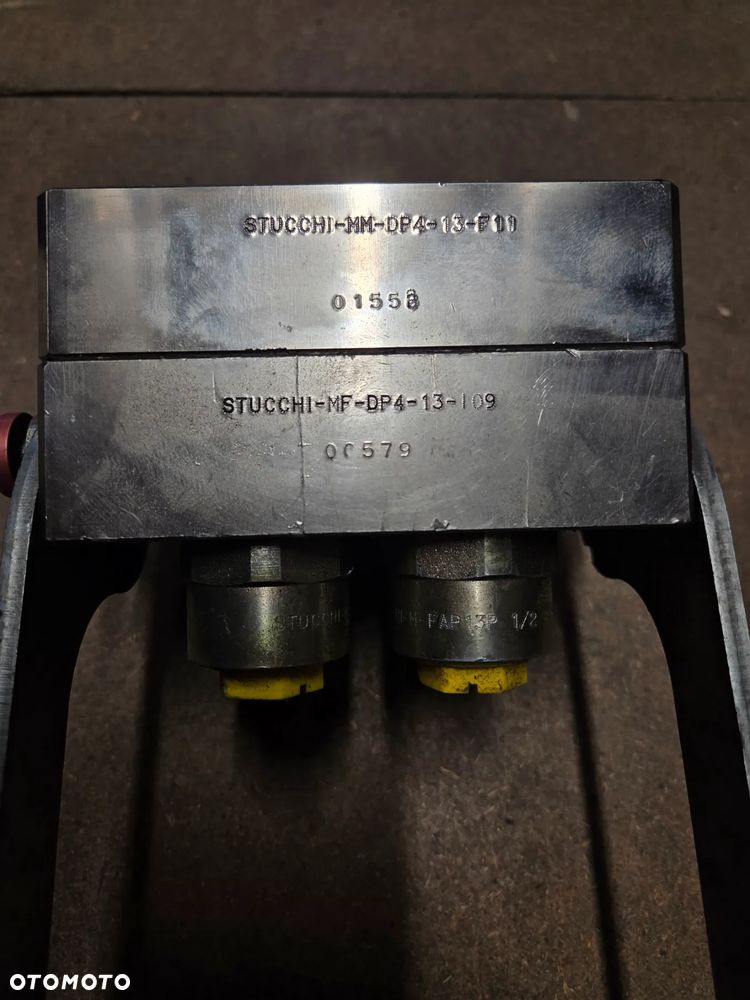 Złącze Stucchi DP4 - 4