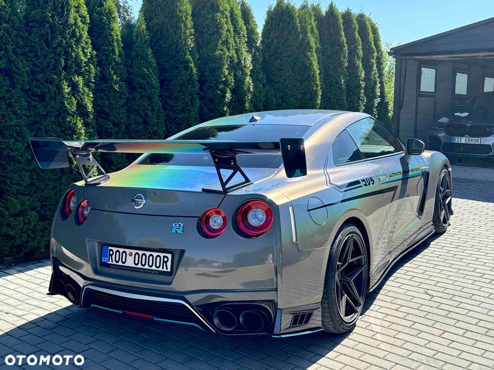 Nissan GT-R Prestige - 3