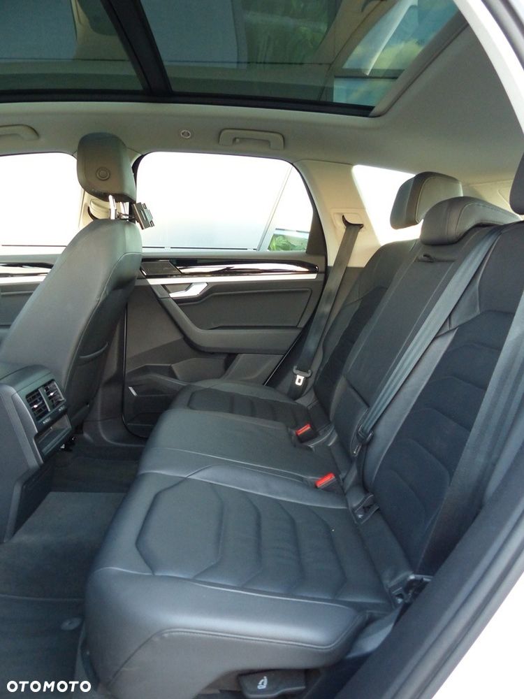 Volkswagen Touareg 3.0 V6 TDI SCR 4Mot - 15