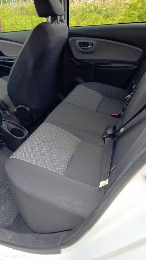 Toyota Yaris 1.33 Active EU6 - 5