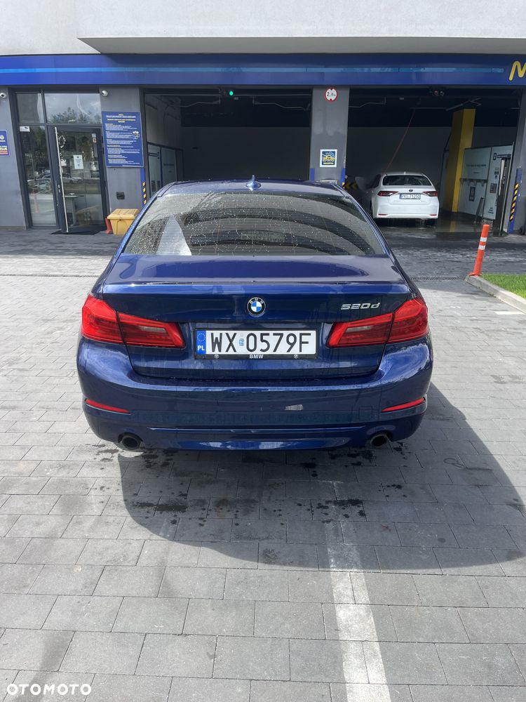 BMW Seria 5 520d Sport Line - 5