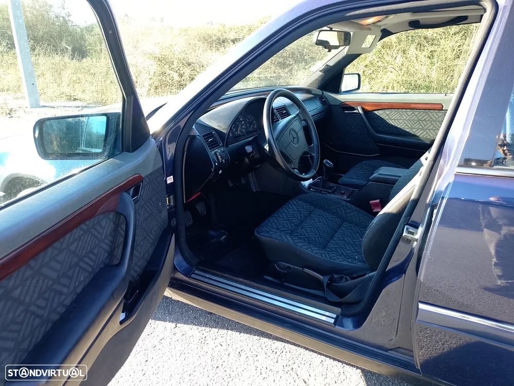 Mercedes-Benz C 220 - 7