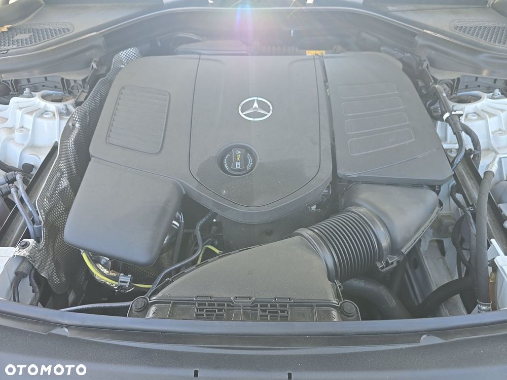 Mercedes-Benz GLC 300 4Matic 9G-TRONIC Edition AMG Line - 17