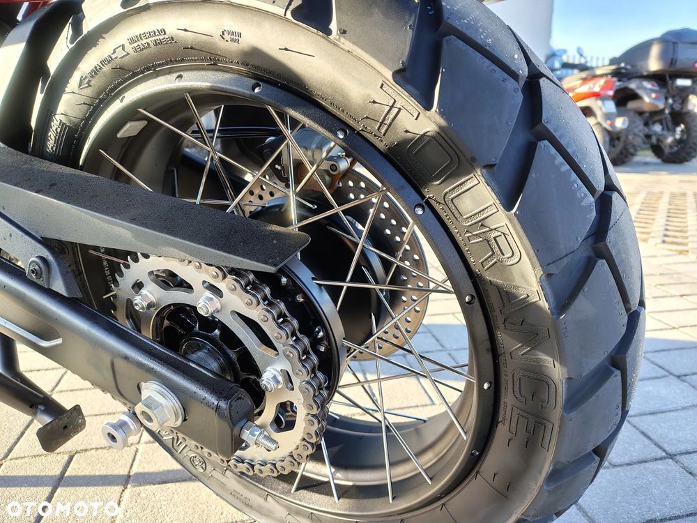 QJMOTOR SRT 600SX - 26