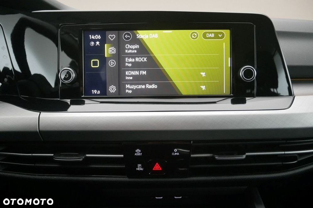 Volkswagen Golf - 10
