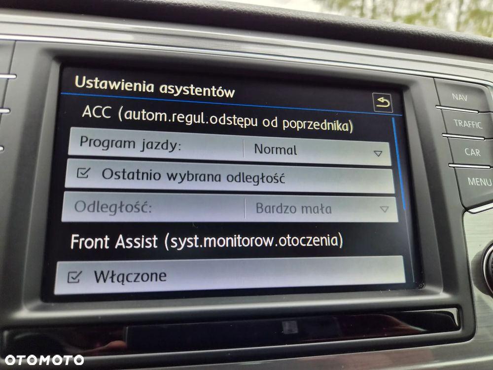Volkswagen Golf Sportsvan 1.4 TSI BlueMotion Technology DSG Allstar - 23