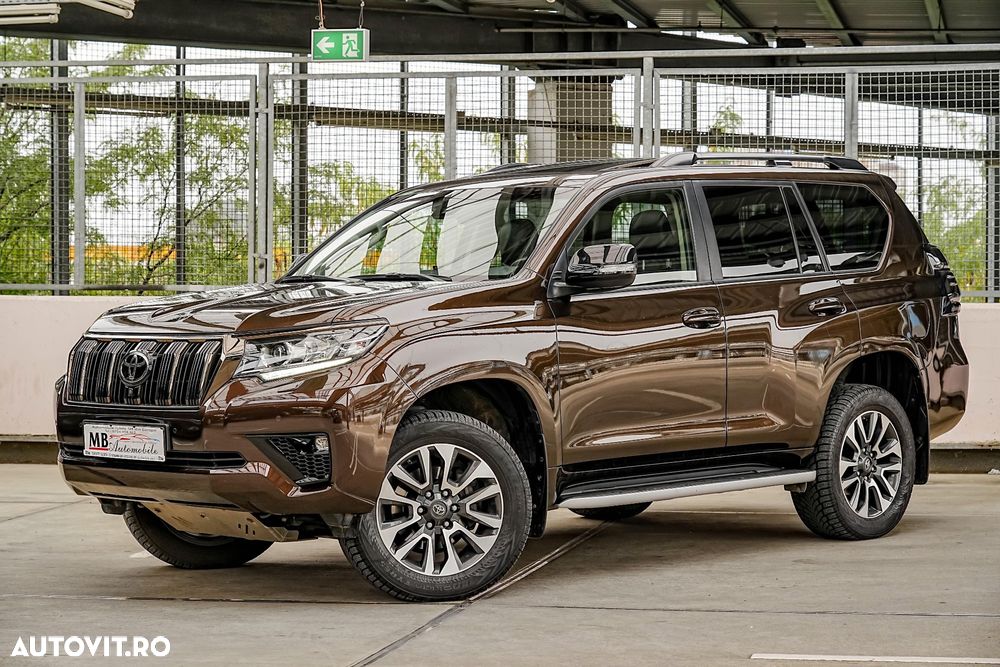 Toyota Land Cruiser 2.8l D-4D 204 CP A/T 7 locuri Luxury AVS Brown - 5