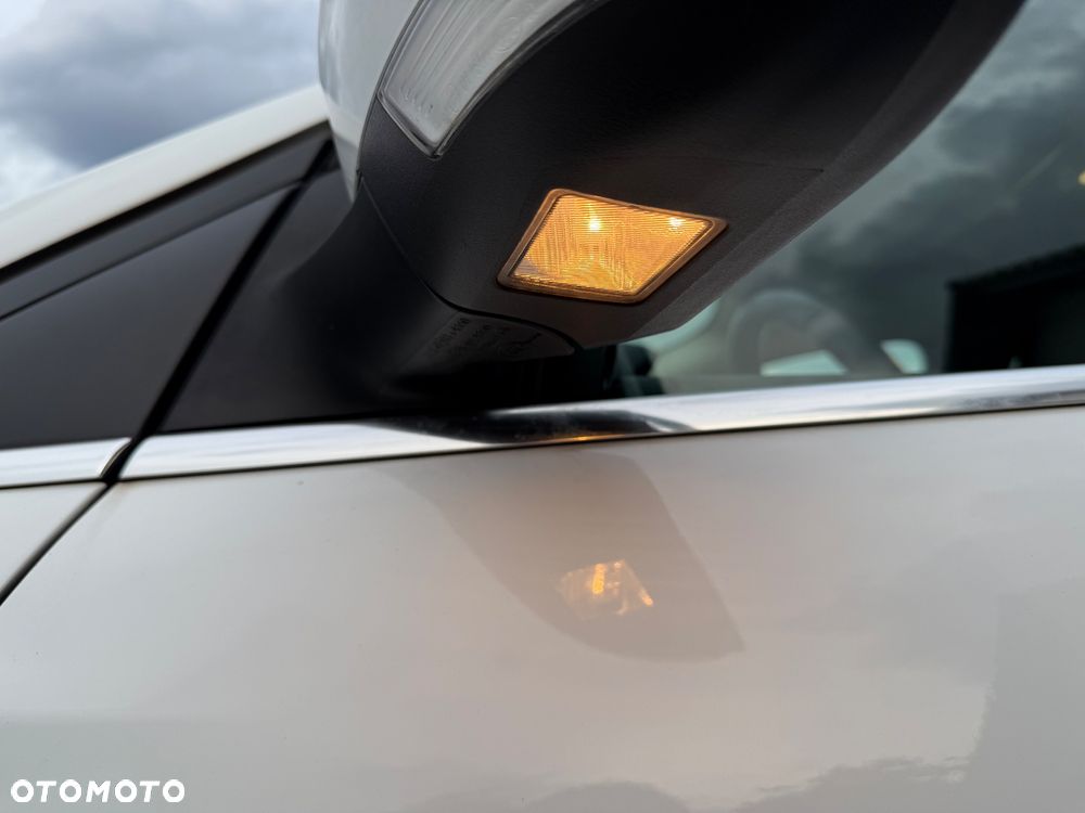 Ford Focus - 35