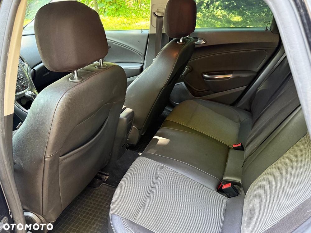 Opel Astra 1.4 Turbo Cosmo - 19