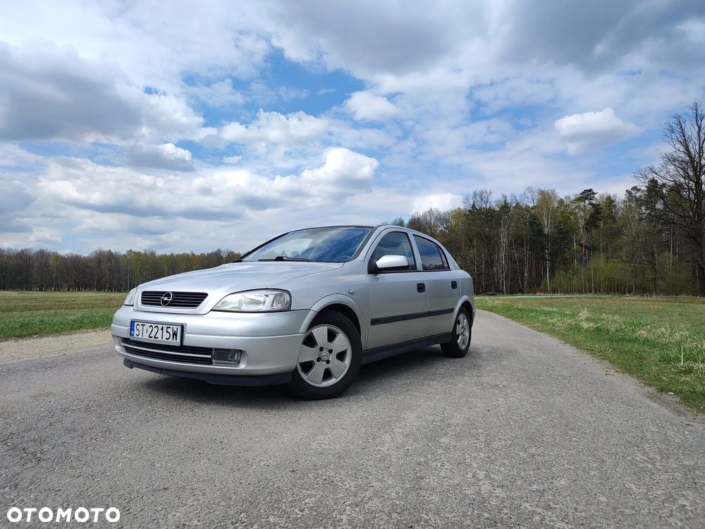 Opel Astra - 1