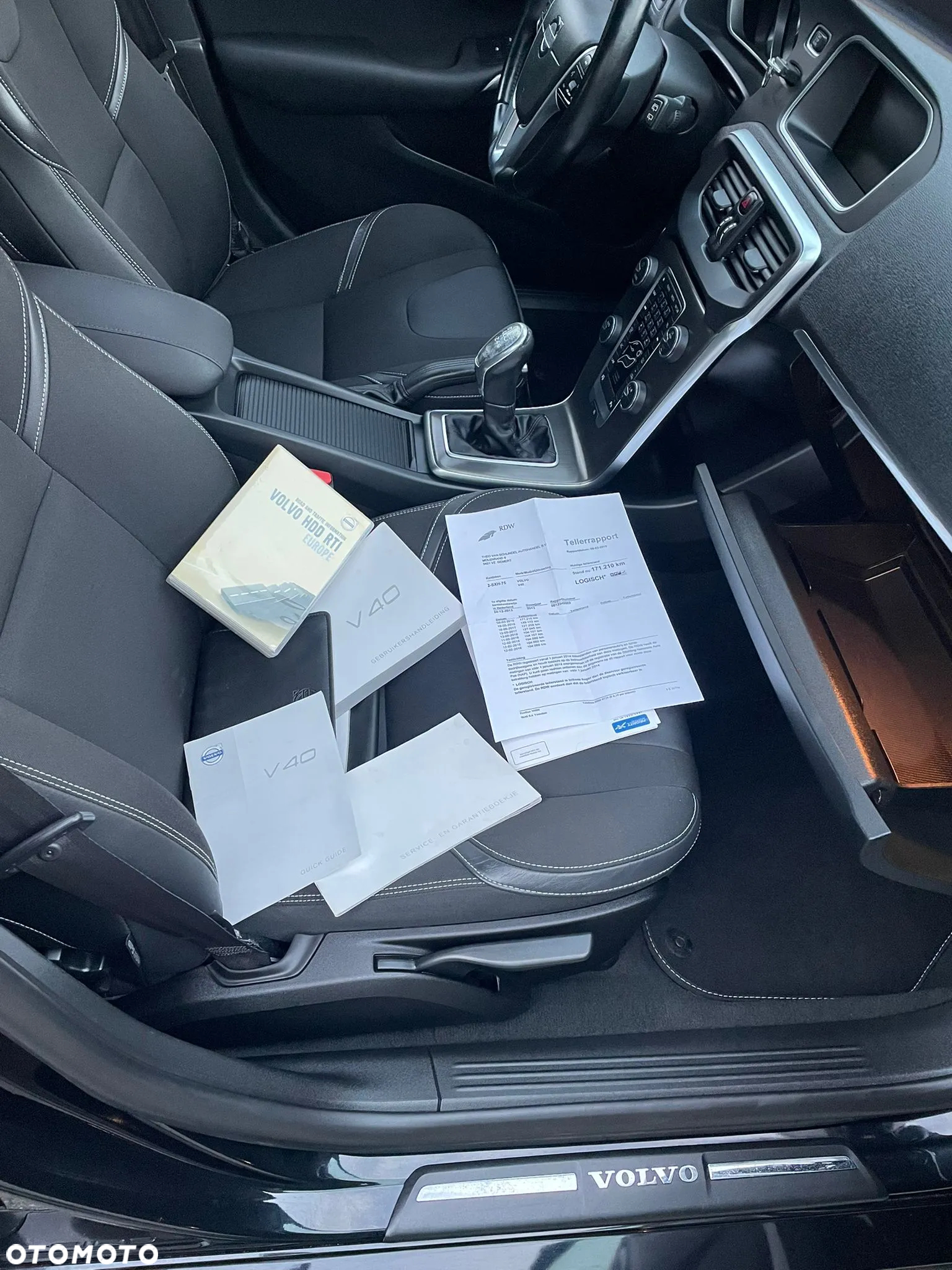 Volvo V40 D2 Summum - 26