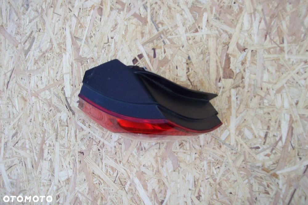 lampa tylna lewa vw golf 5/hb - 2