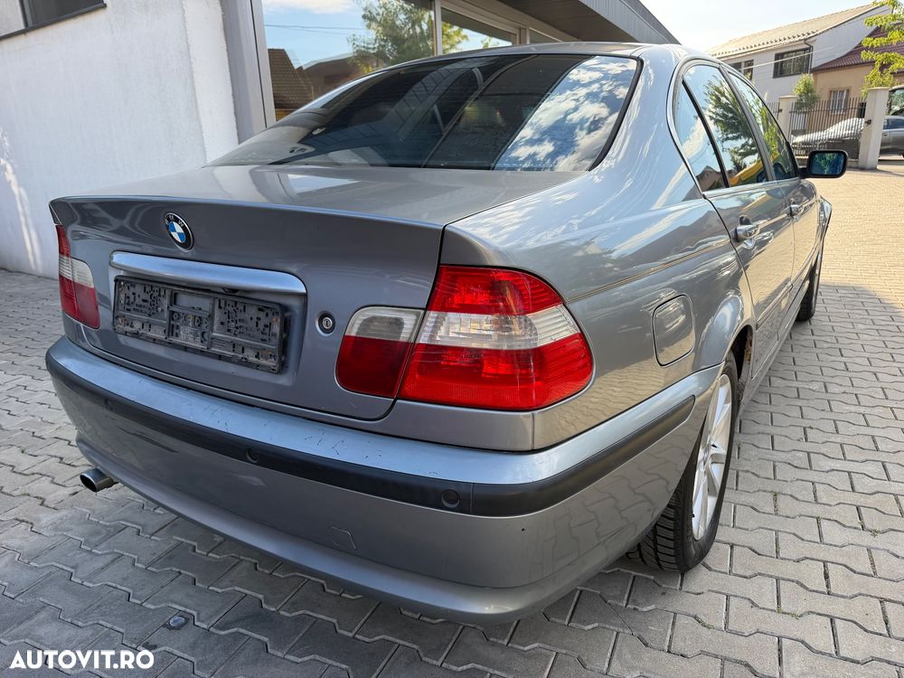 BMW Seria 3 316i Edition Sport - 10