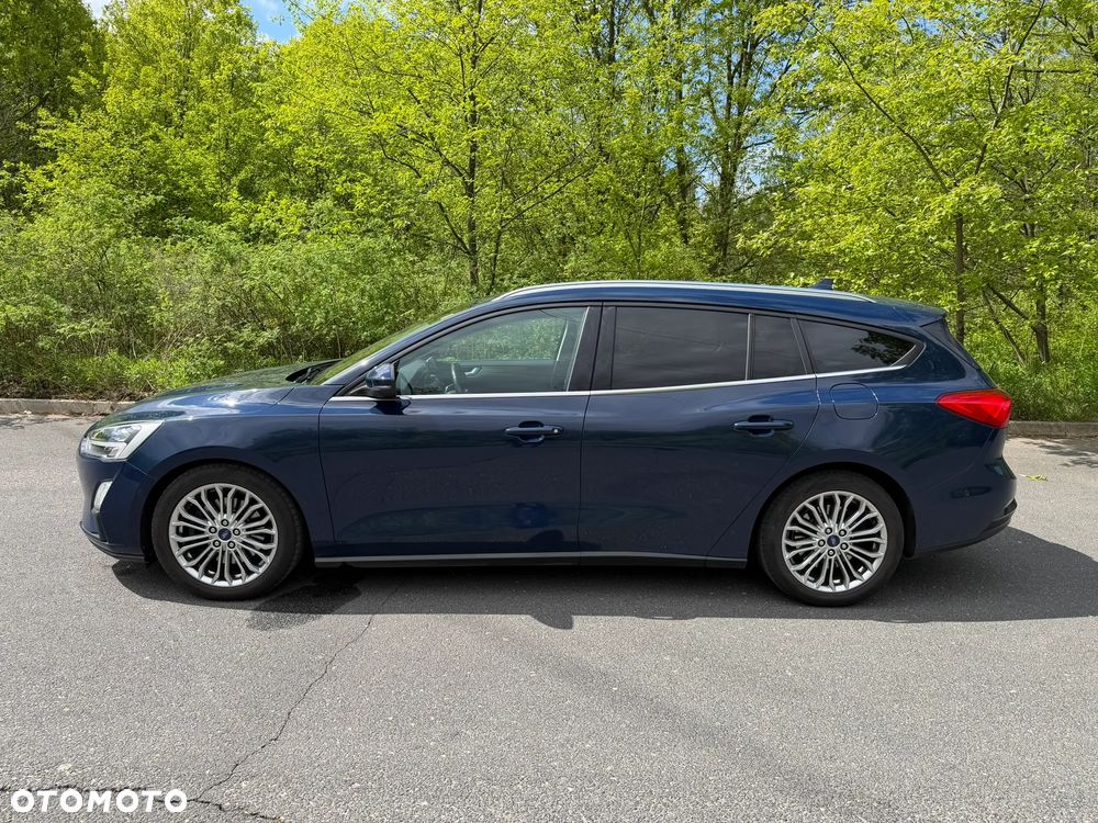 Ford Focus 1.5 EcoBoost Titanium - 1