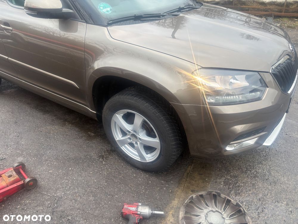 Skoda Yeti 1.4 TSI 4x2 Monte Carlo DSG - 13