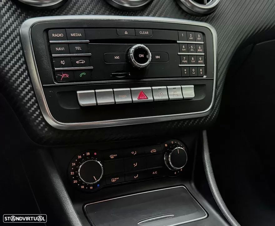 Mercedes-Benz A 180 d AMG Line Aut. - 27