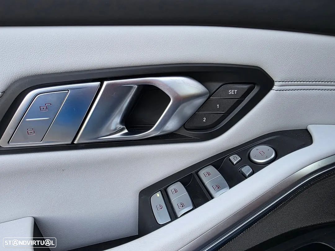 BMW M3 Competition xDrive - 9