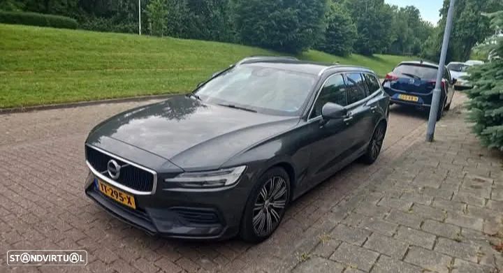 Volvo V60 T5 Geartronic Momentum - 1