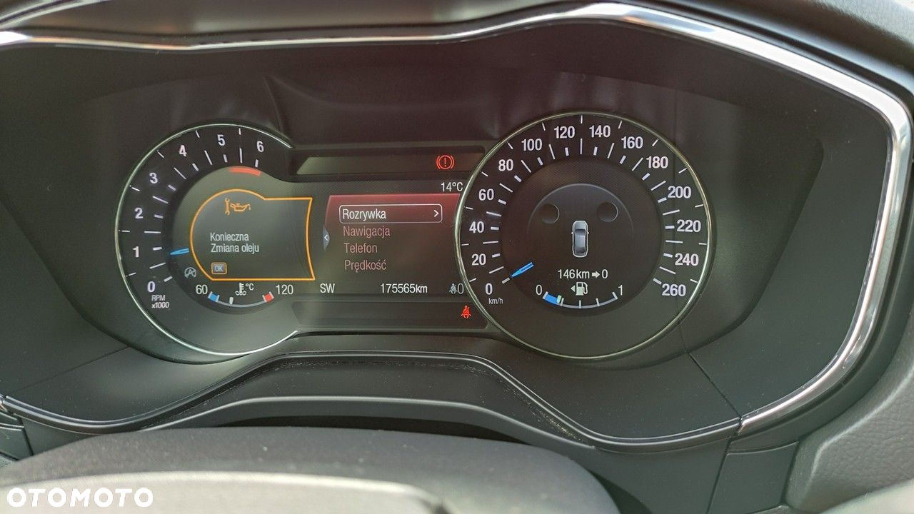 Ford Mondeo - 23