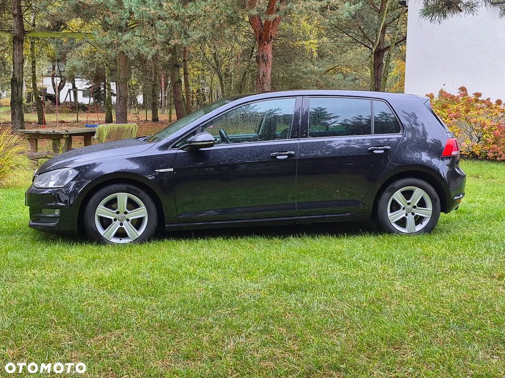 Volkswagen Golf 1.6 TDI BlueMotion Comfortline - 4