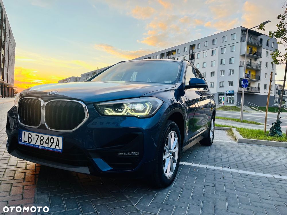 BMW X1 sDrive18d Business Edition - 12