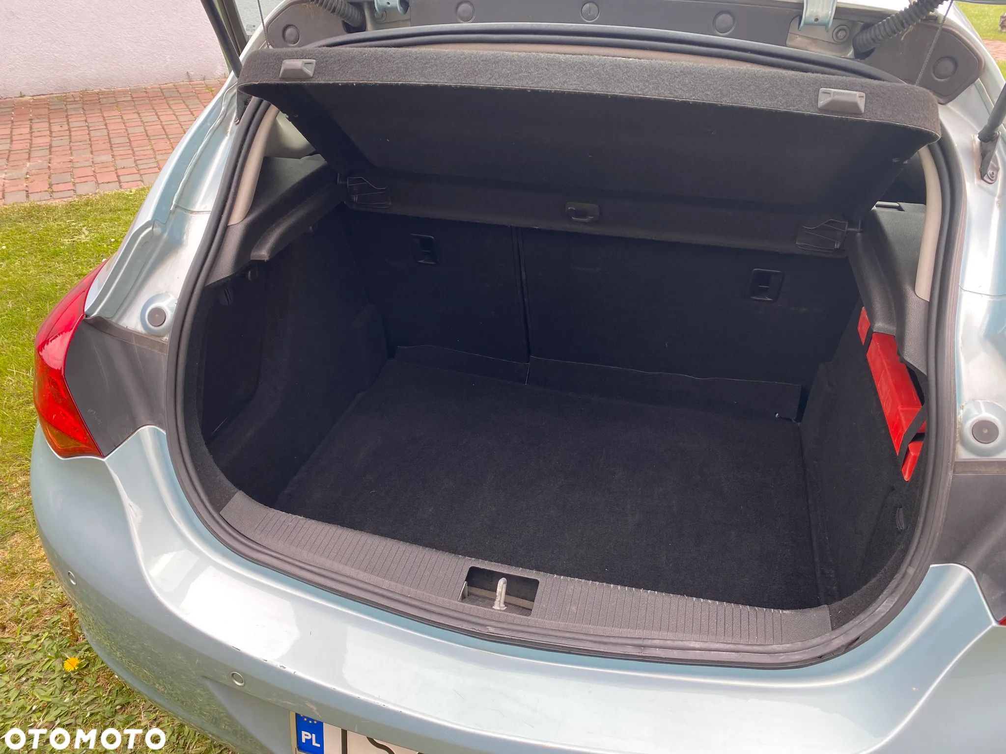 Opel Astra 1.6 - 11