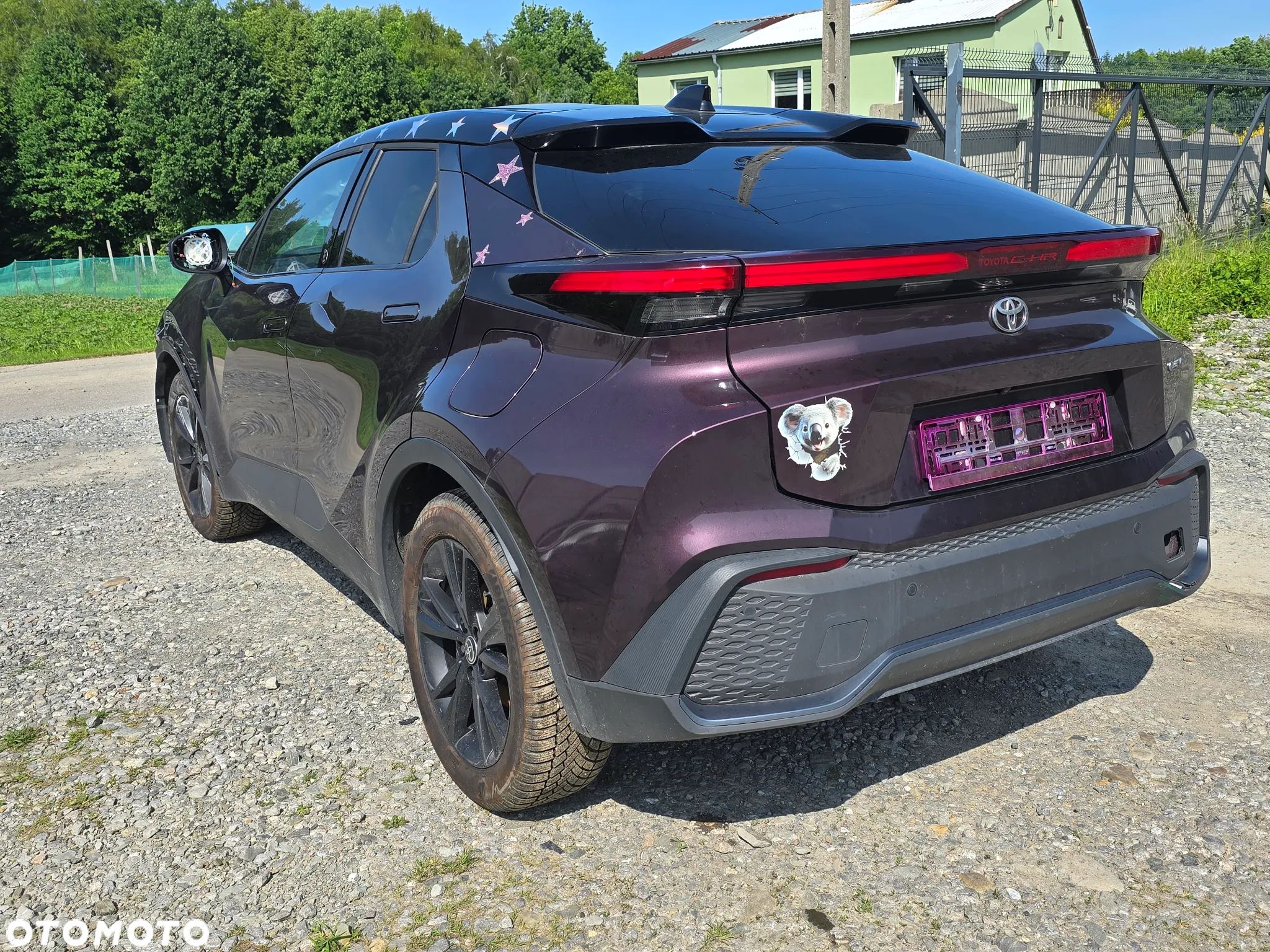 Toyota C-HR 2.0 Hybrid Black&White - 1