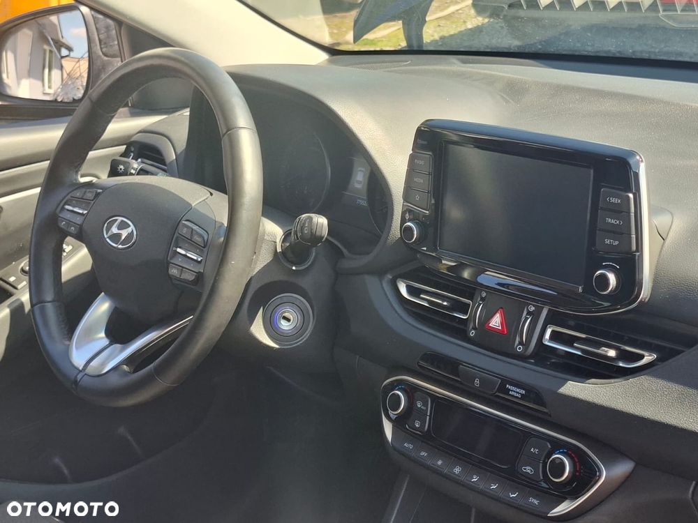 Hyundai i30 - 12
