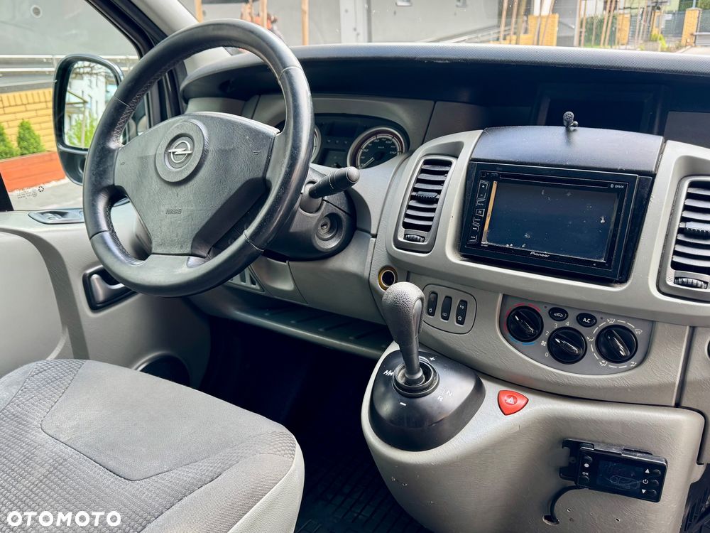 Opel Vivaro - 7