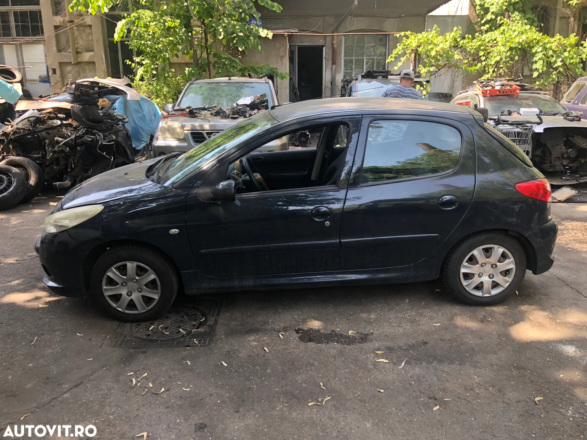 Dezmembrez Peugeot 206+ plus negru 2010 4usi - 5