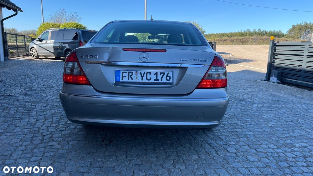 Mercedes-Benz Klasa E 200 Kompressor Elegance - 5