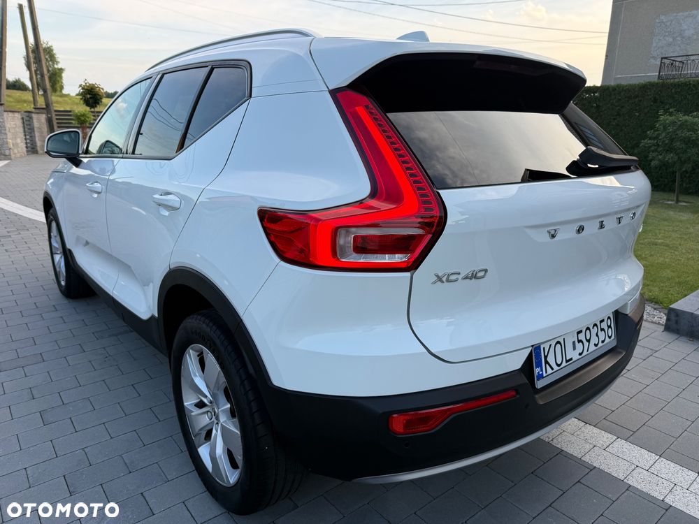 Volvo XC 40 T3 Momentum - 5