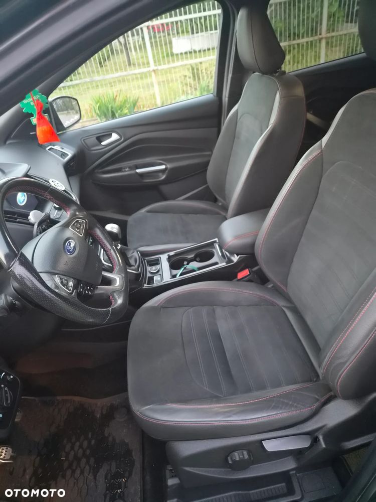 Ford Kuga 1.5 EcoBoost FWD ST-Line ASS MMT6 - 14