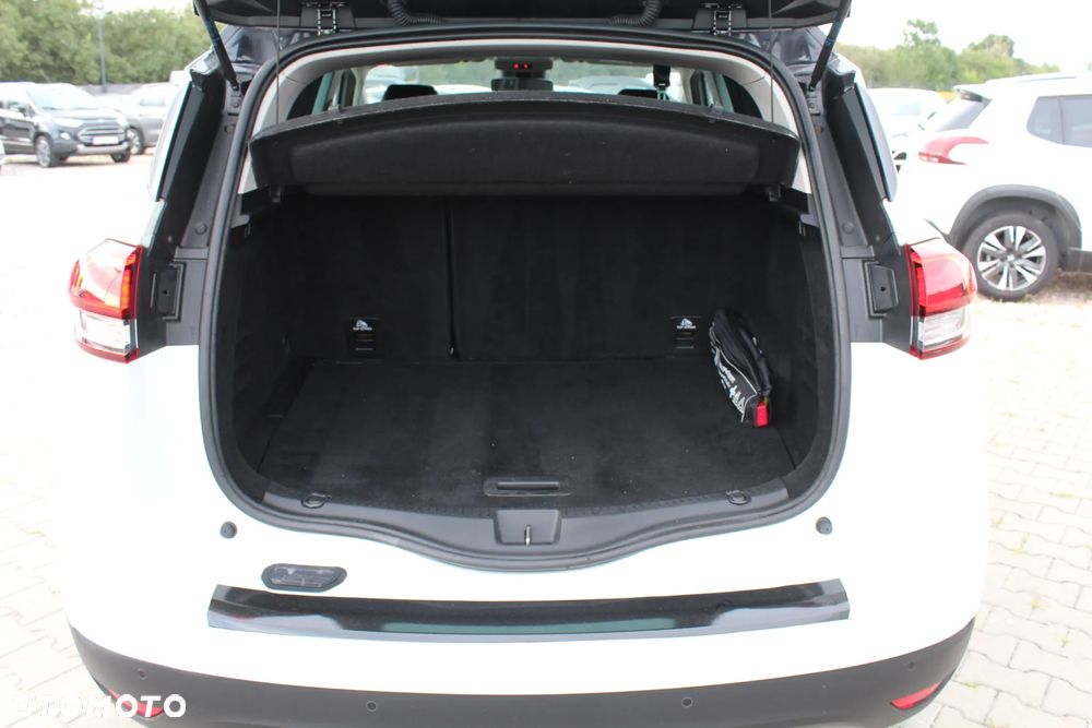 Renault Scenic ENERGY TCe 140 LIMITED - 34