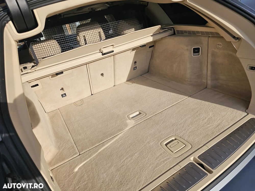 BMW Seria 5 530d Touring Aut. Luxury Line - 10