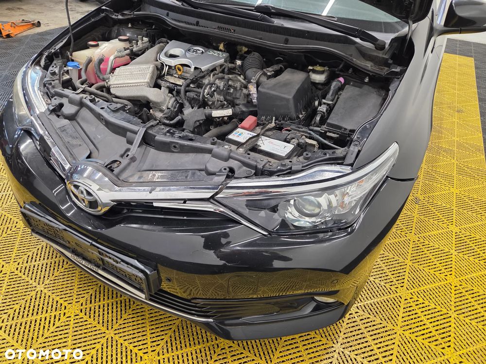 Toyota Auris 1.2 Turbo Edition S+ - 20