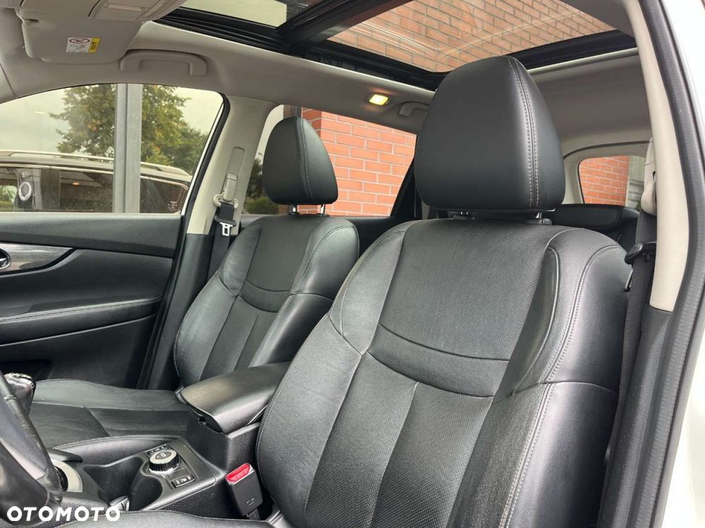 Nissan X-Trail 1.6 DCi Tekna 4WD - 26