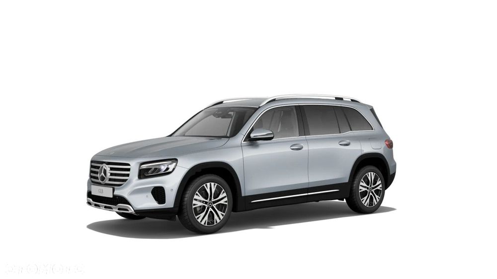 Mercedes-Benz GLB - 12
