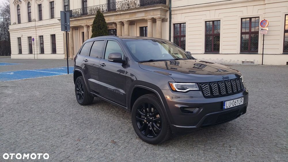 Jeep Grand Cherokee - 2