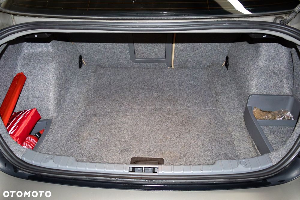 BMW Seria 3 320d - 14