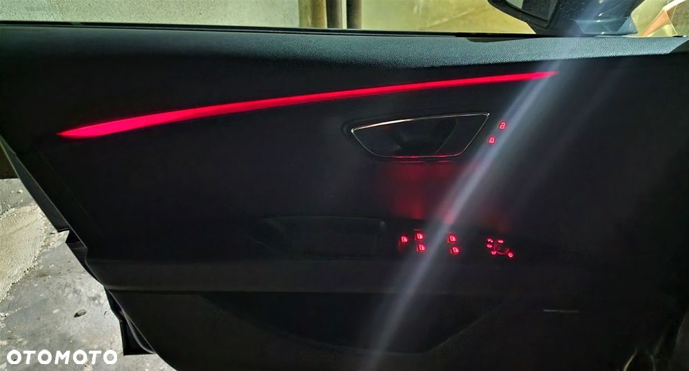 Seat Leon 2.0 TDI FR S&S - 23