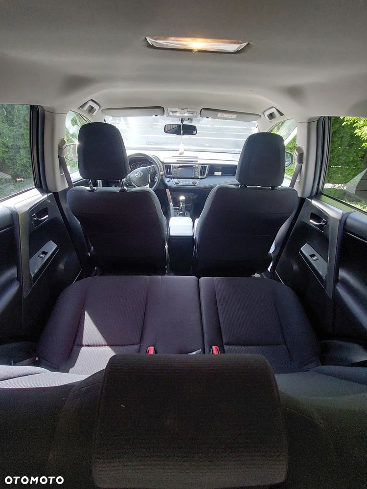 Toyota RAV4 2.0 D-4D Prestige - 12