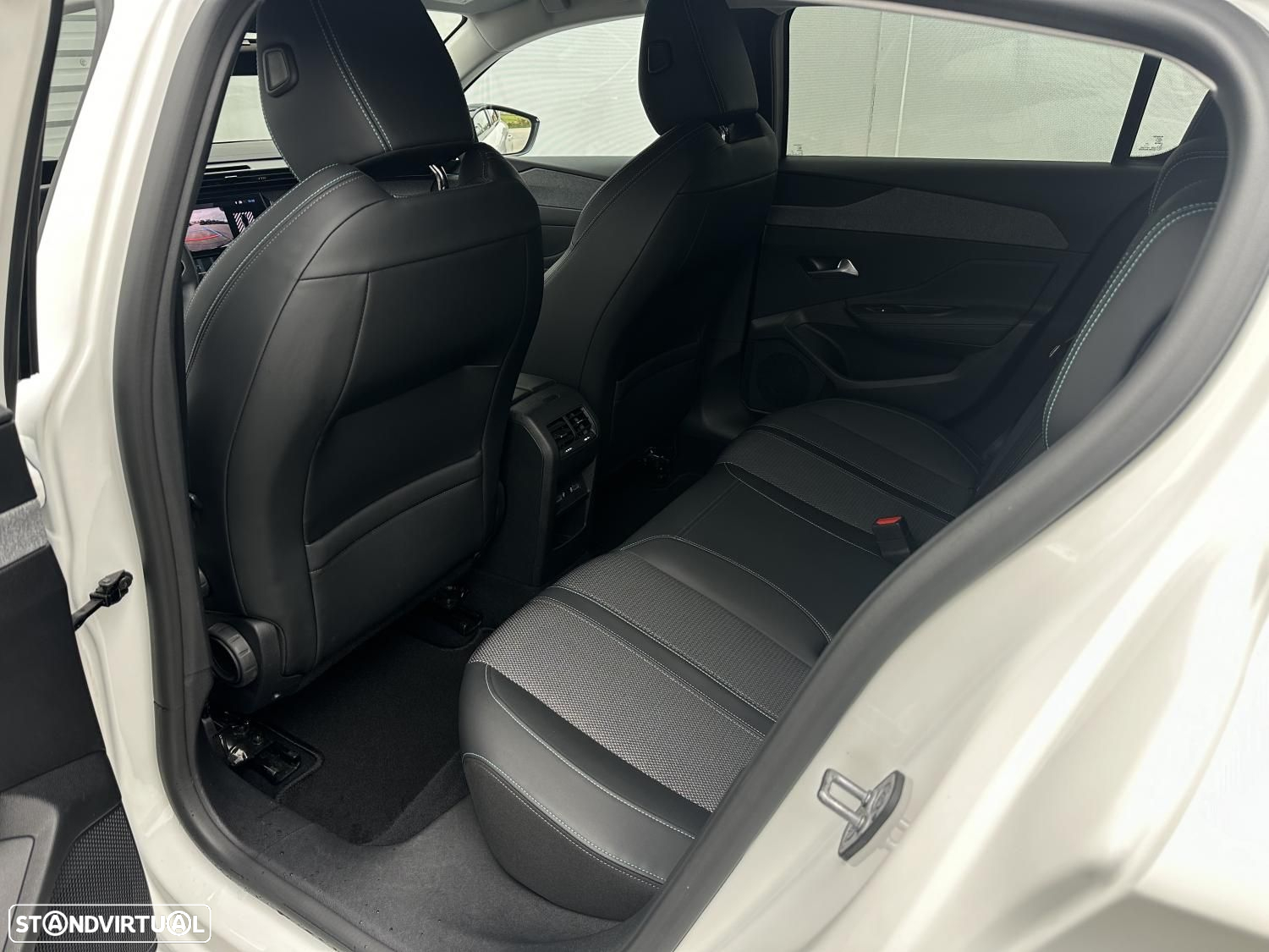 Peugeot 308 1.5 BlueHDi Allure Pack - 30