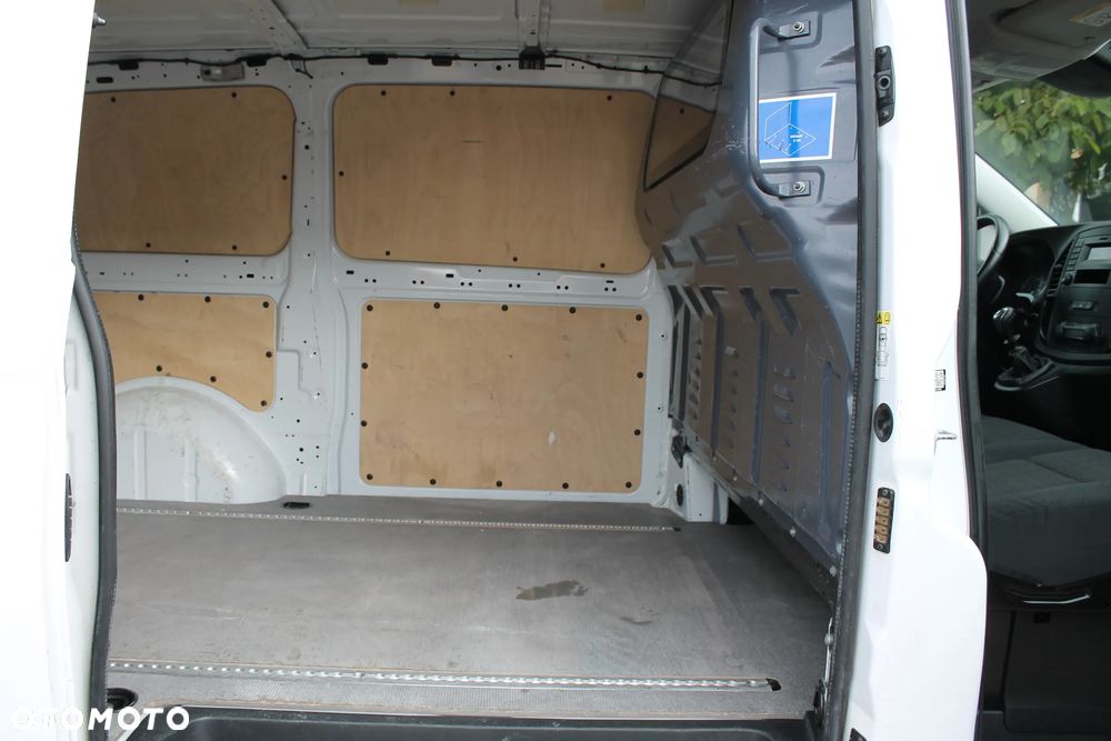 Mercedes-Benz VITO - 18