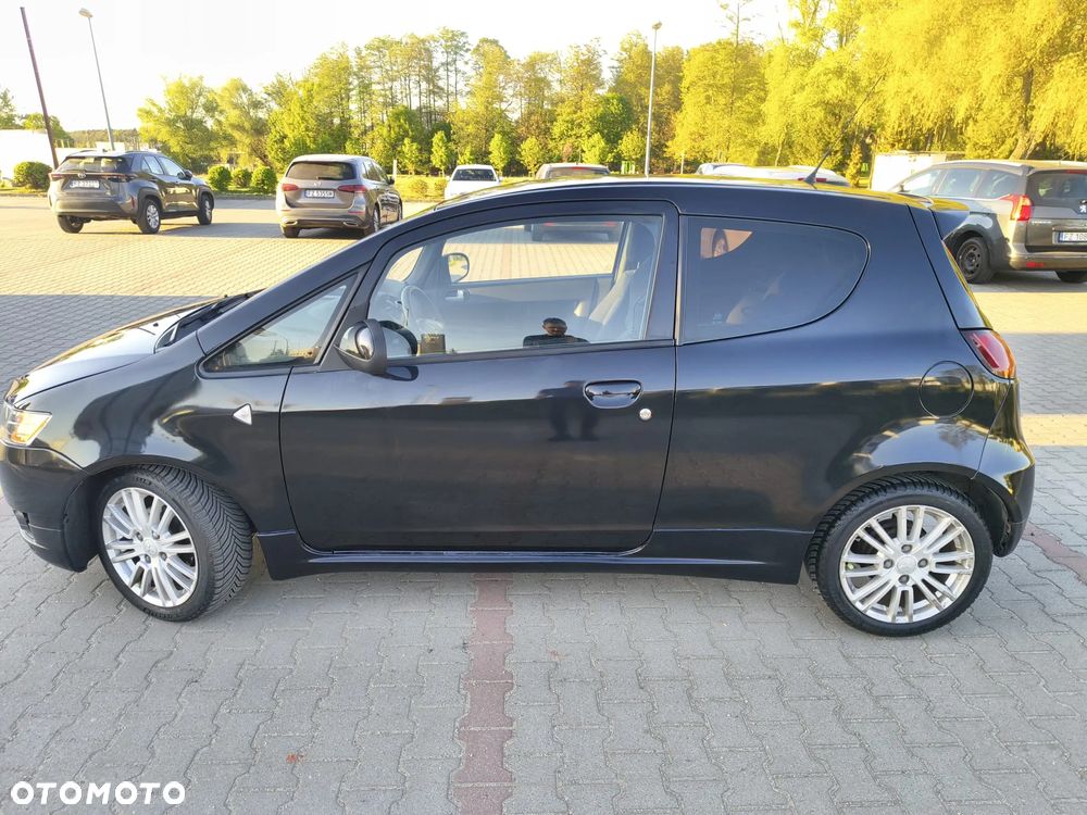 Mitsubishi Colt 1.1 - 9